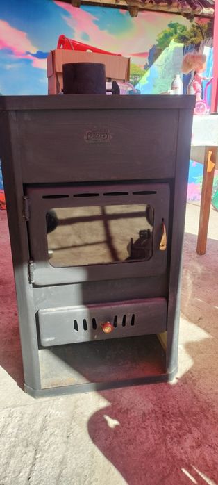 Камина Прити с водна риза