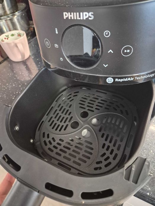 Фритюрник с горещ въздух Philips Airfryer Series 2000