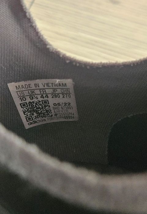 Adidas nr 44 negri