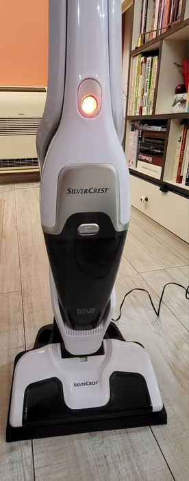 Акумулаторна прахосмукачка