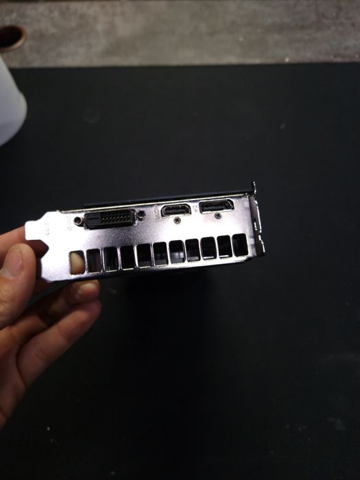 Продам видеокарту Galax RTX 2060 Super 8GB