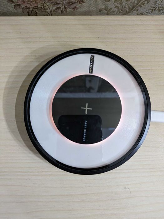 Безжично зареждане за GSM -Wireless Charger Apple, Samsung и всички