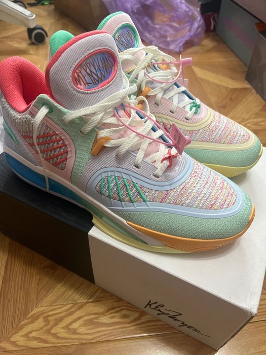 Баскетбольные кроссовки ANTA KT 10