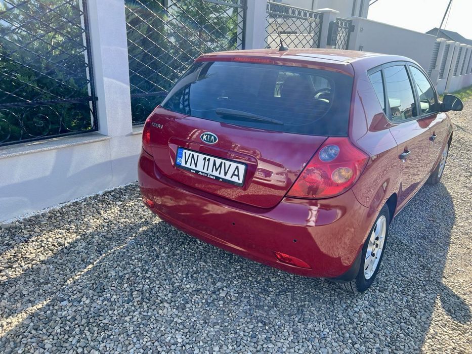 Kia Ceed 1.4 BENZINA   AN-2008-   KM-69.500-