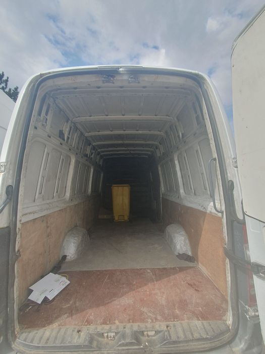 Vând Mercedes Sprinter 315.