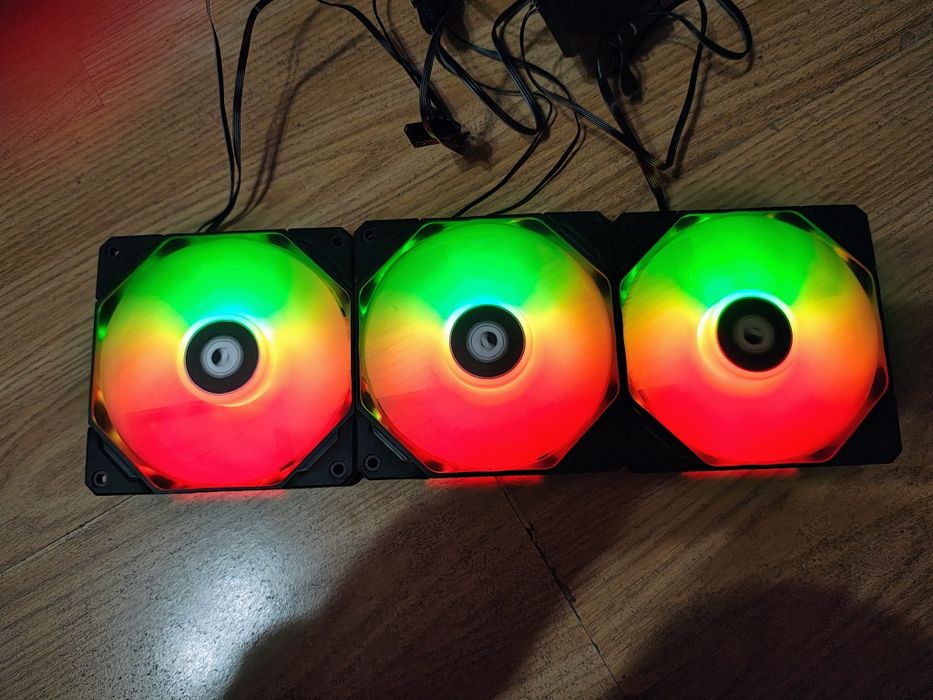 Ventilatoare id-cooling ARGB+Controler id-cool ARGB