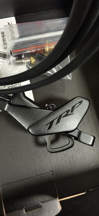 НОВИ TRP C2.3 RX Комплект дискови спирачки, хидравлична, 4-бутални