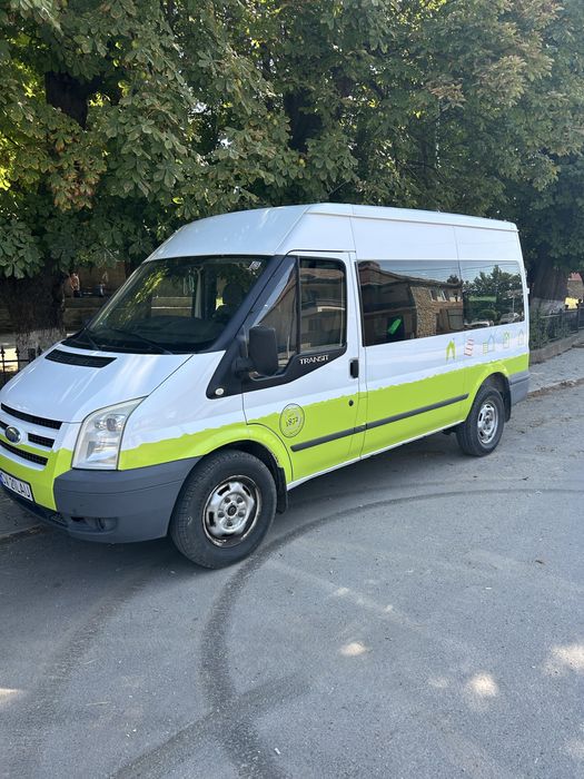 Ford tranzit 8+1