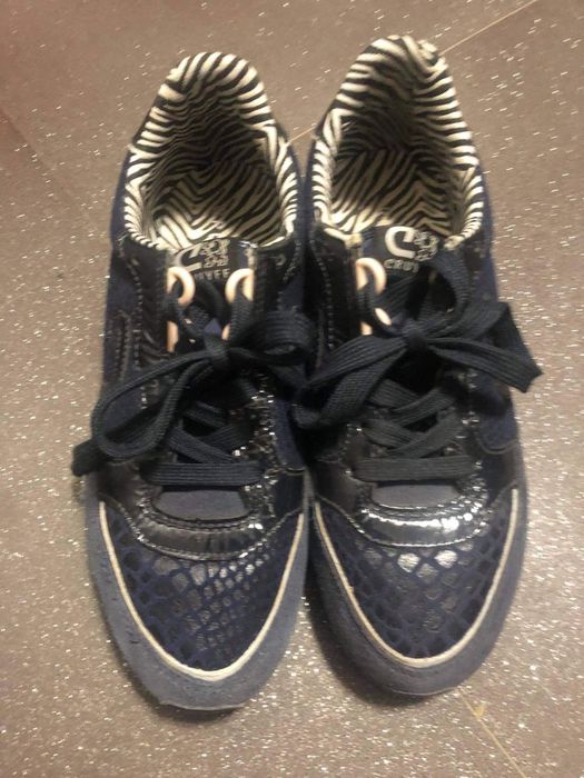 Дамски обувки CRUYFF