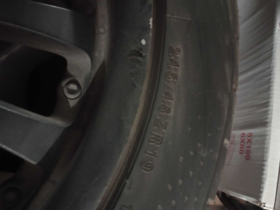 гуми с джанти спорт пакет 19"