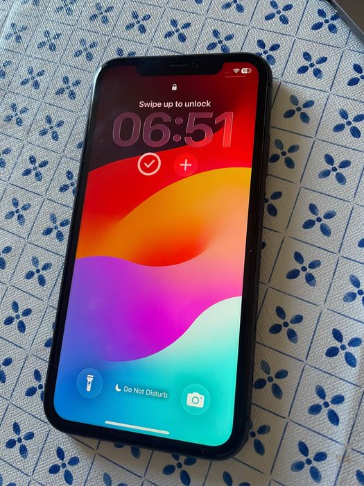 iPhone 11 64Gb в отличном состоянии
