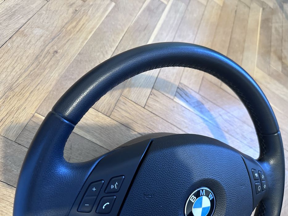 Волан BMW E90 Е60 като нов, комплект