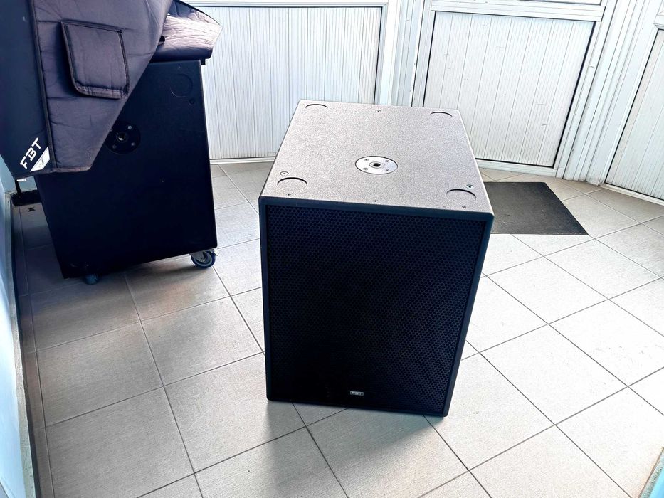 FBT Q118SA активни суб буфери