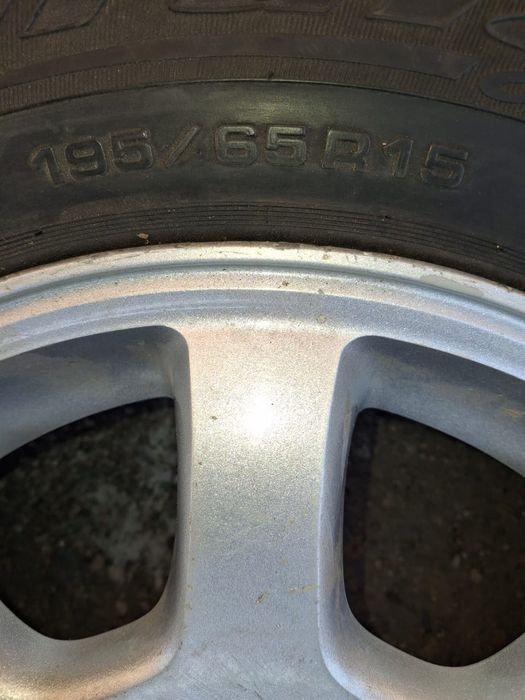 Продам диски с резиной