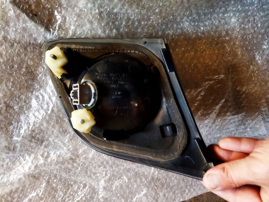 Tripa -Lampa stop haion mazda 3 partea dreapta