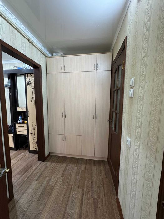 Продам квартиру район Центра!
