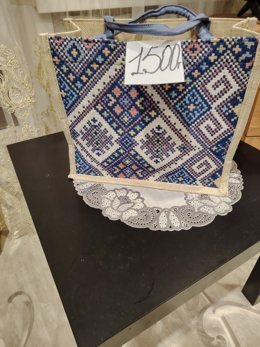 Продам сумки б/у