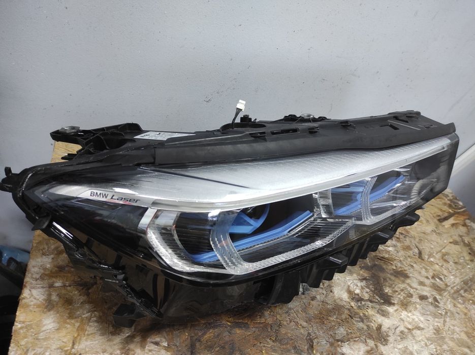 Десен фар фарове BMW 7 G11 G12 LCI lazer desen far farove БМВ г 11 12