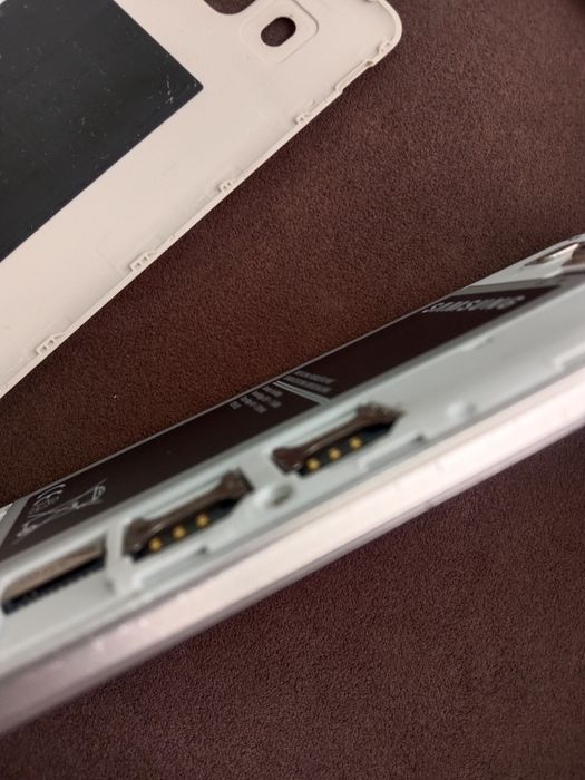 Samsung J5. Доставка