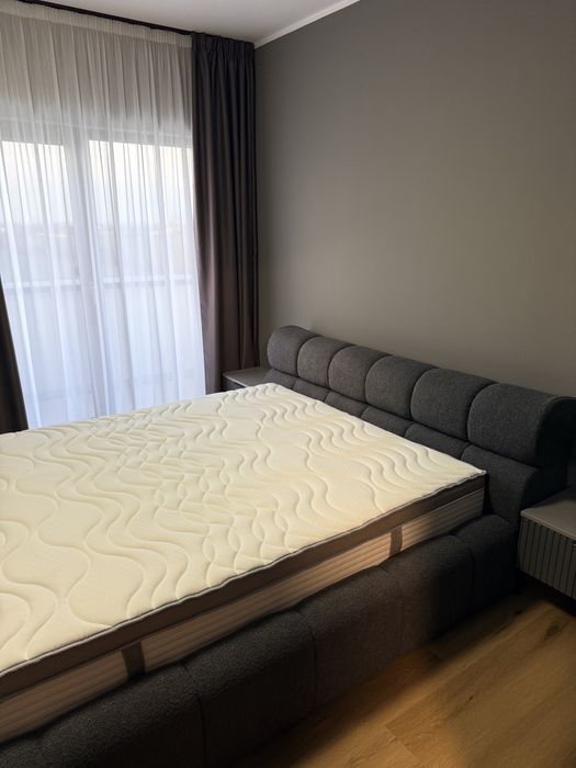 Penthouse de inchiriat cu 2 cam