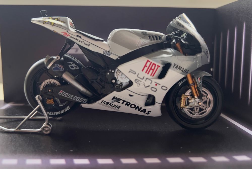 Machete moto 1:18 Yamaha/Kawasaki/Suzuki/Ducati etc