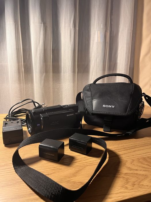Sony Handycam FDR-AX33 – 4K видеокамера (пълен комплект)