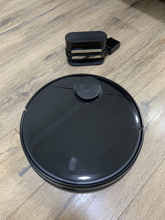 Робот пылесос