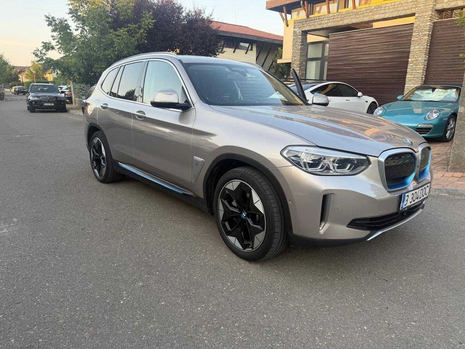 BMW IX3 M Sport  Pachet