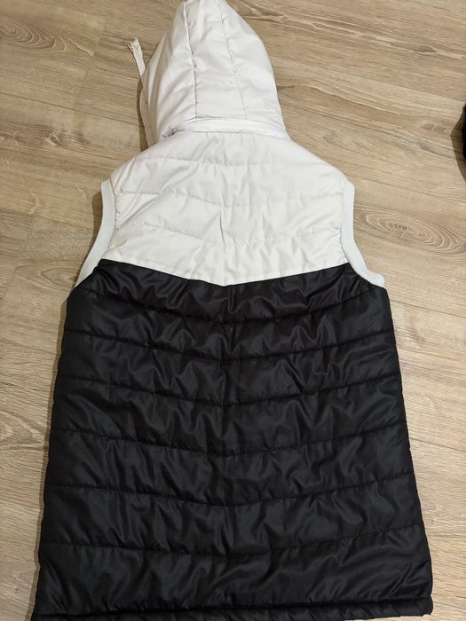 Елек грейка Nike размер M