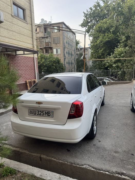 Chevrolet Jentra