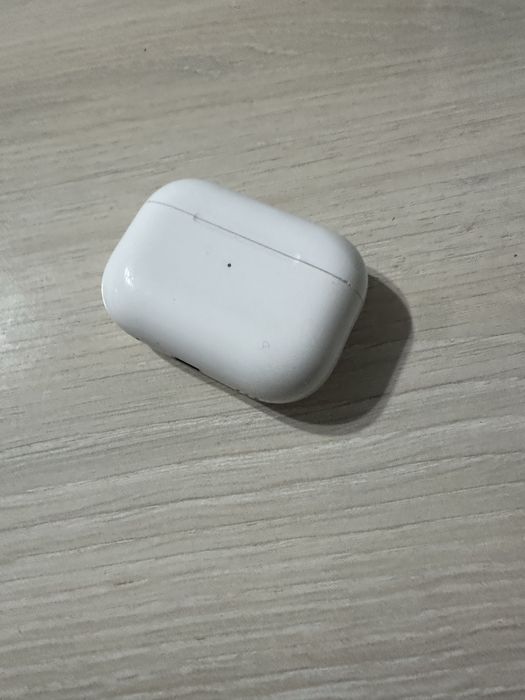 Продается AirPods pro 2 lighting