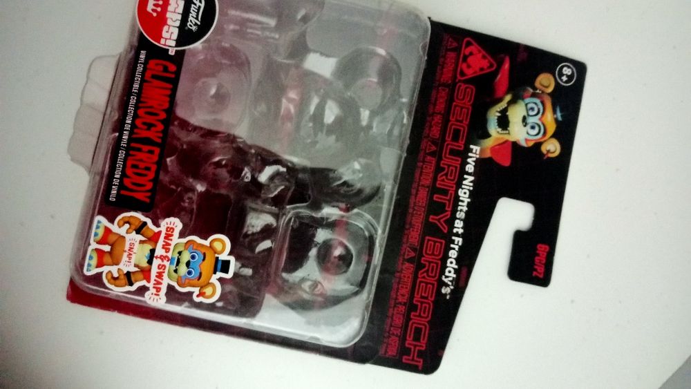 Fnaf фигурка продаю