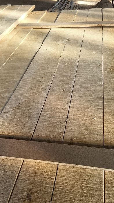 Сухая доска березы для мебели