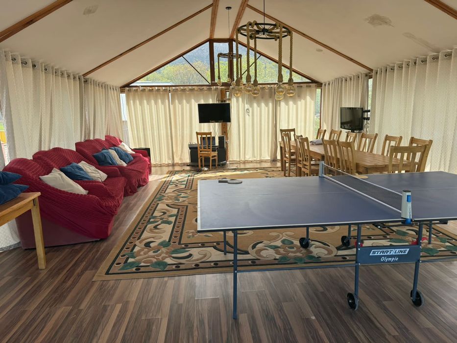 Айна Коттедж Біркөлік