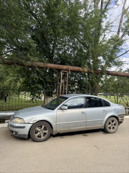 Volkswagen Passat, 2002 года