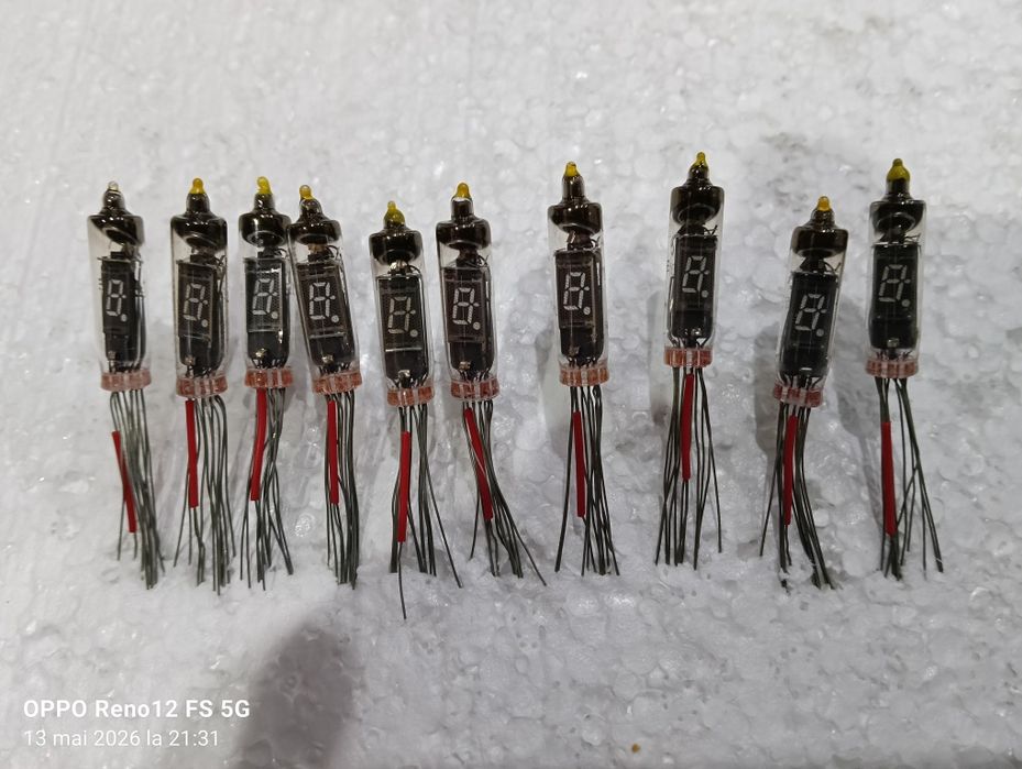 Tuburi VFD made în Japan