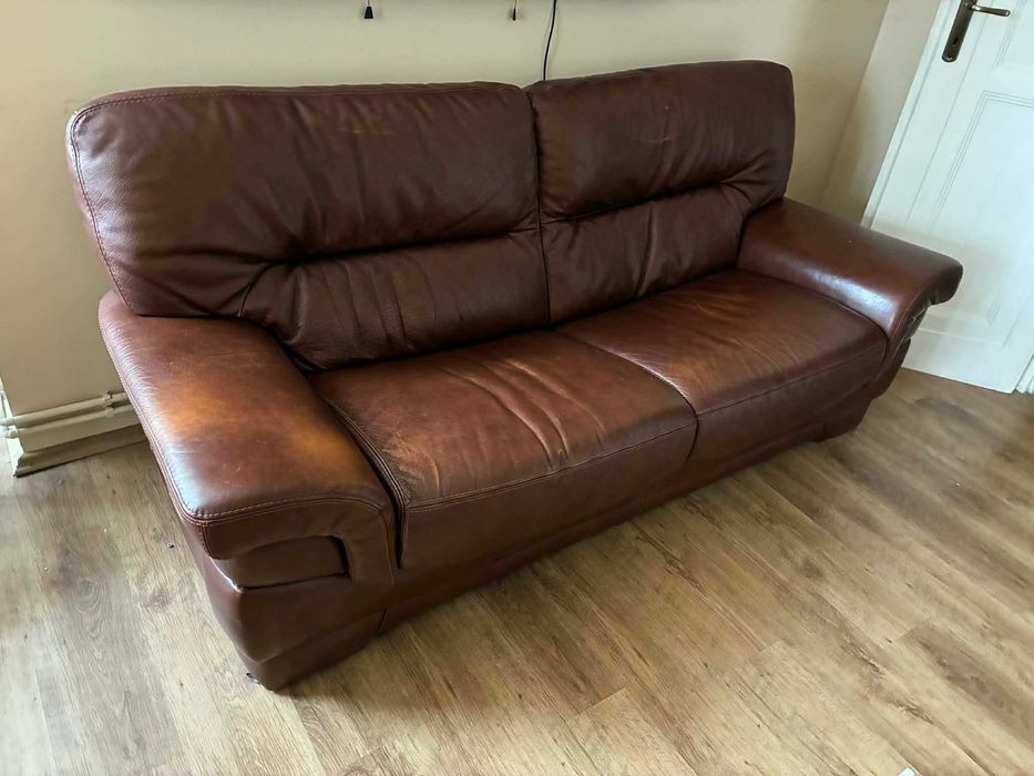 Canapea si fotolii din piele natural