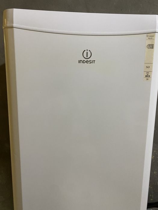Muzlatgich, indesit,