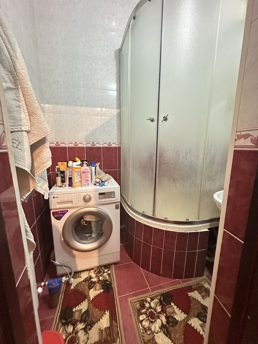 Центрда уй сатылады 2-этаж