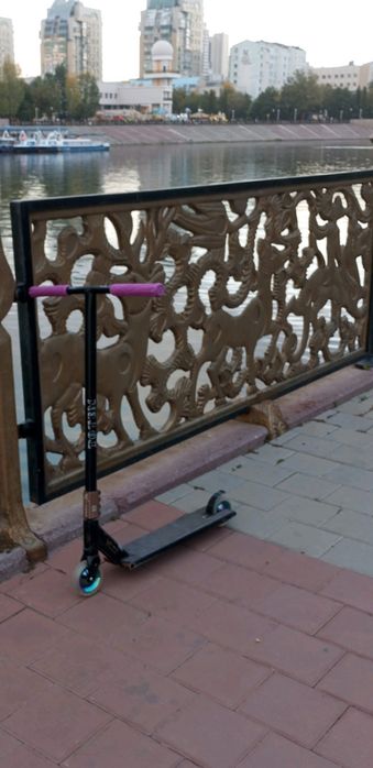 Продам самокат с декой 5.0