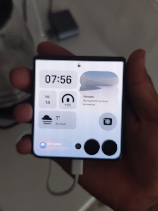 Samsung Z Flip 7 256gb обмен