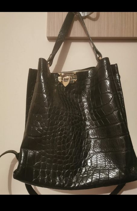 Poseta neagra piele naturala de crocodil