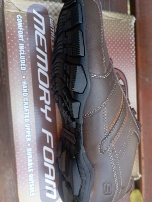 Нови мъжки обувки Sketchers
