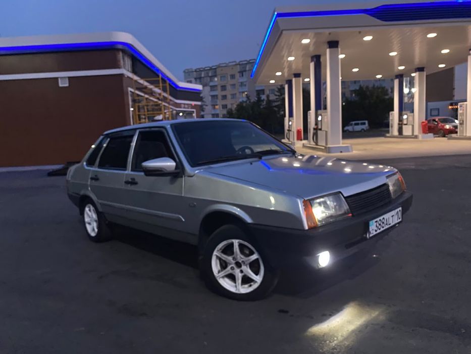 Продам ваз 21099