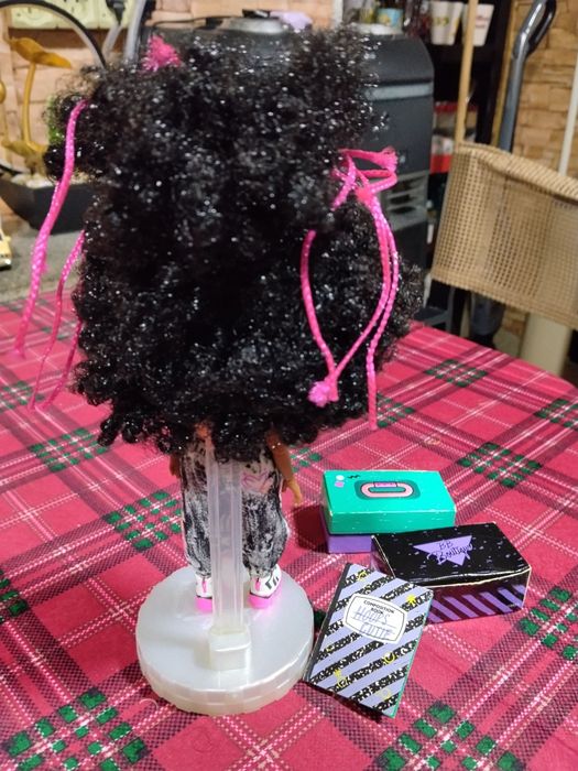 Papusa Lol Surprise tweens hoops