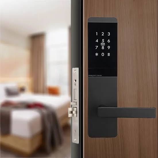 Установка электронный замков и Ремонт замков