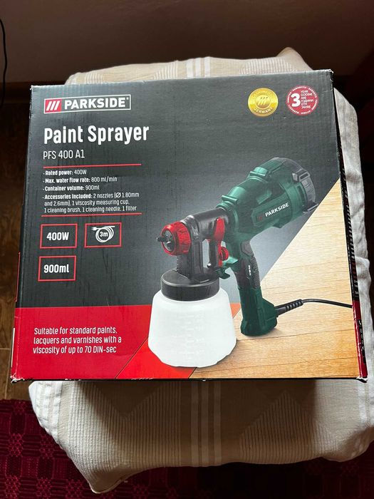 Pistol de vopsit Parkside 400W, 900ml, 2 duze, antiderapant, 3m cablu