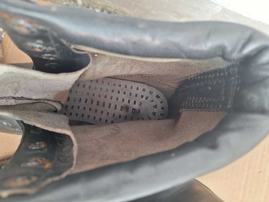 Военни кубинки 42 номер