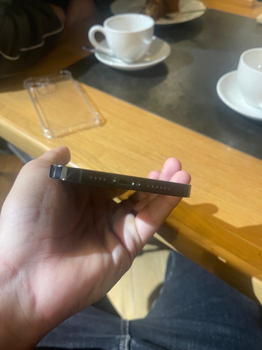 Обменю айфон 12 про макс