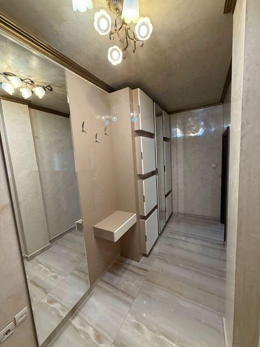 Дава се под наем Двустаен апартамент в София, Дървеница - 80 кв.м за 749 € - Снимка #8